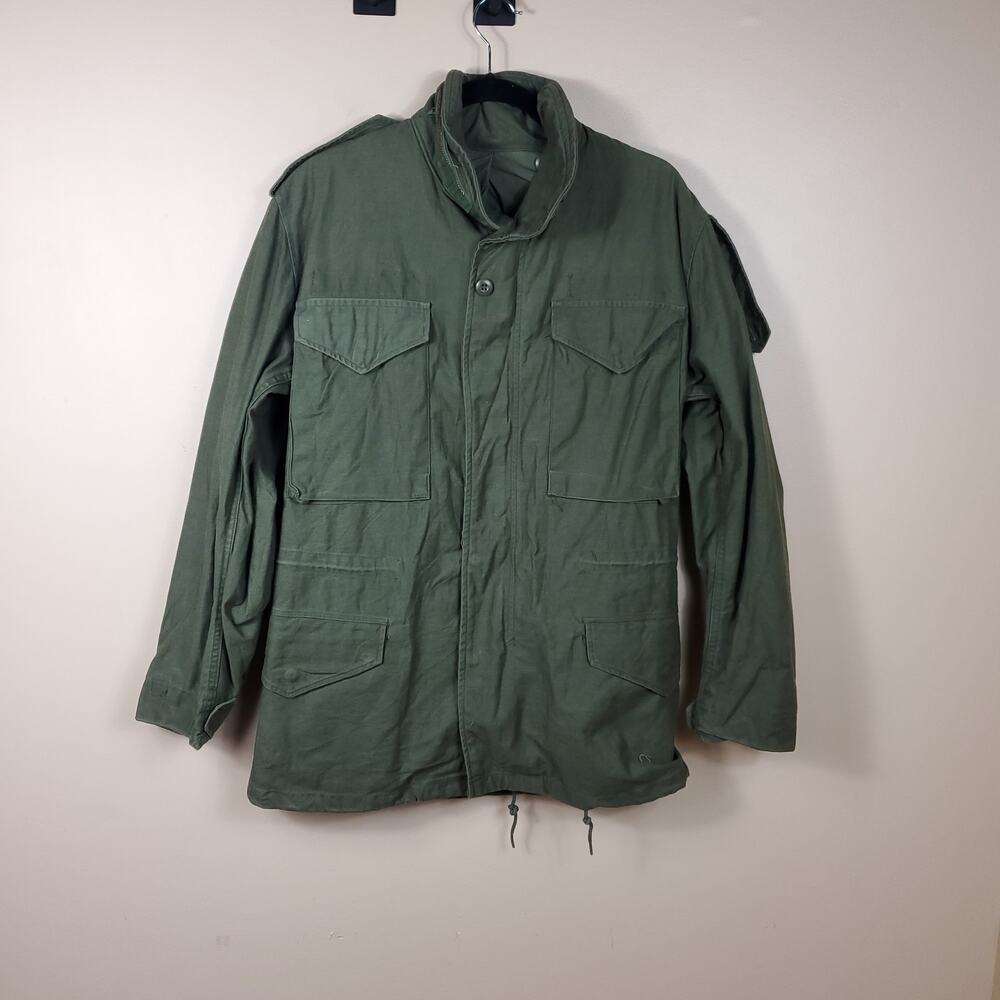 Army Surplus Cold Weather Field Full Zip Coat in green Size XS